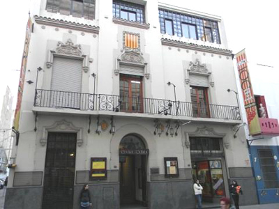 Fachada del Centre Catalá de Rosario